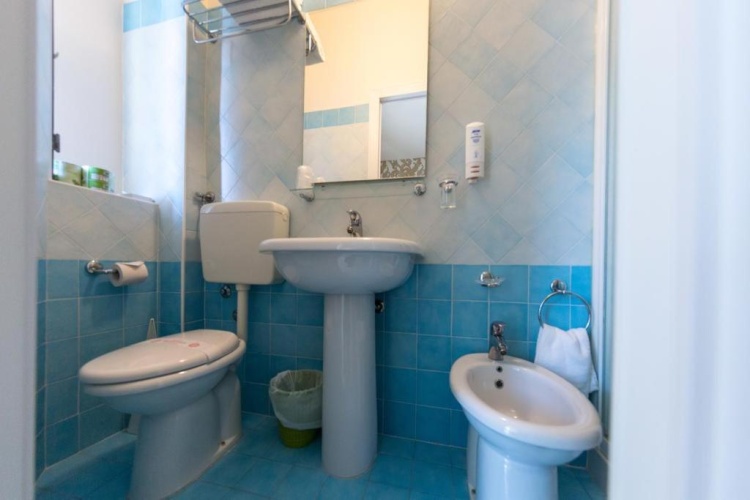 Standard Quadruple room with balcony