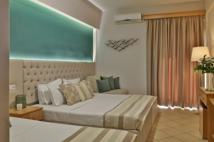 Irida Apartments