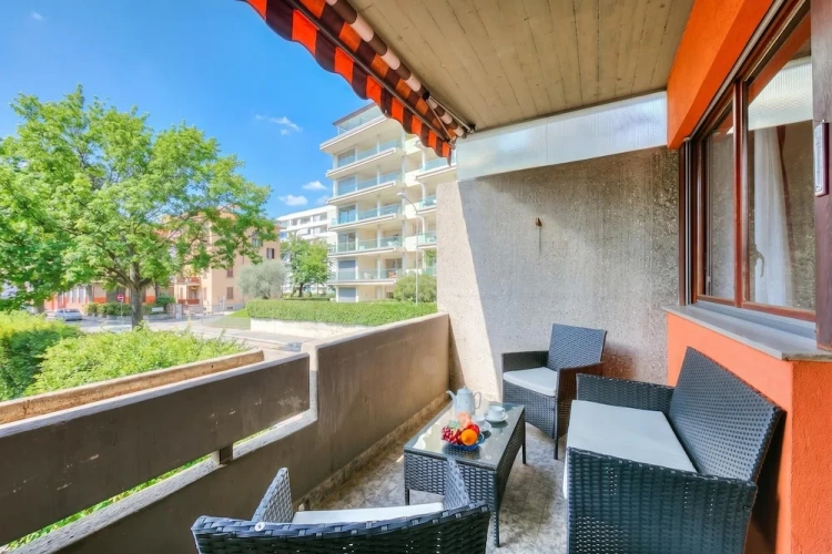 Standard Apartment