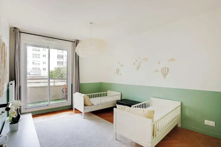 Modern, Spacious Apartment Just Outside Paris