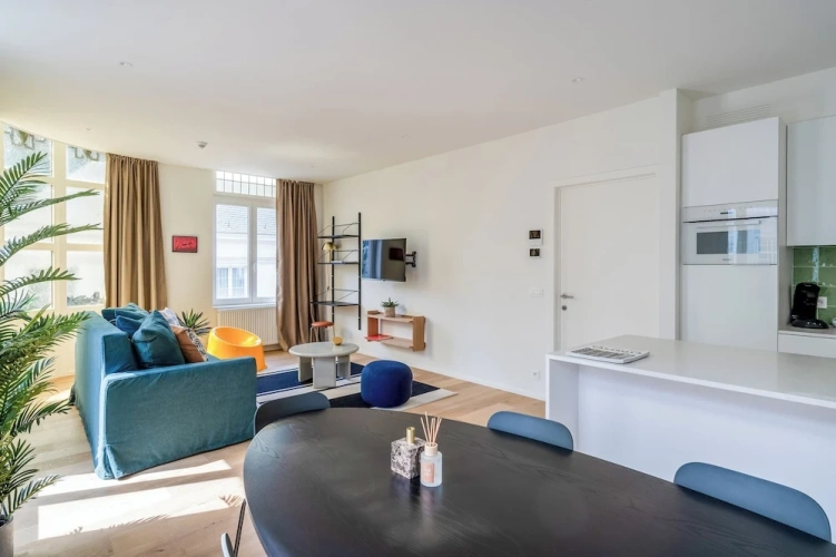 2 Bedrooms Deluxe Quadruple Apartment