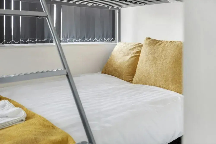 Central Apartments by Sasco