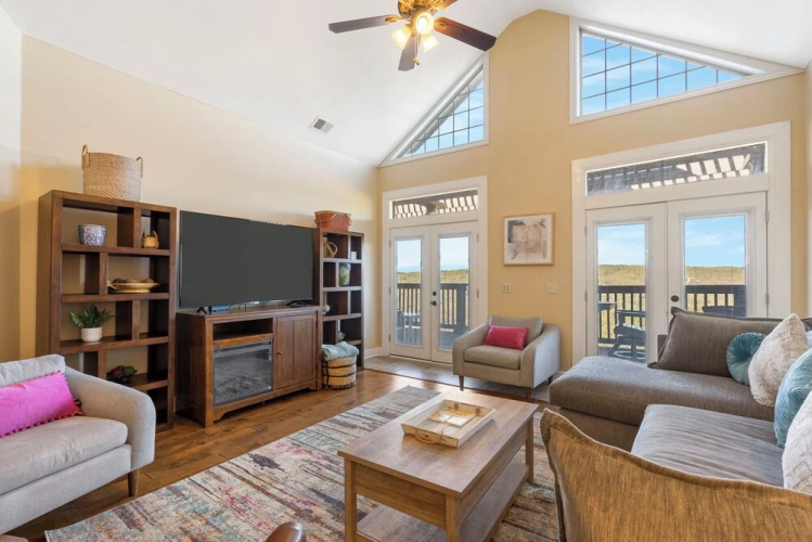 Luxury Penthouse - Amazing Views! Near Sdc!