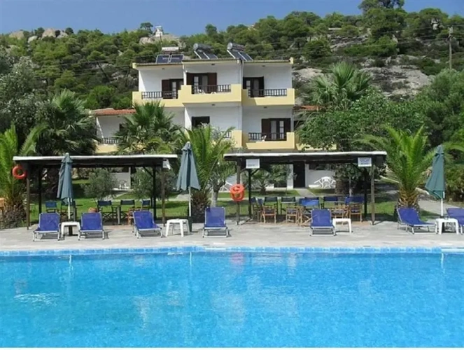 Standard Twin room with balcony