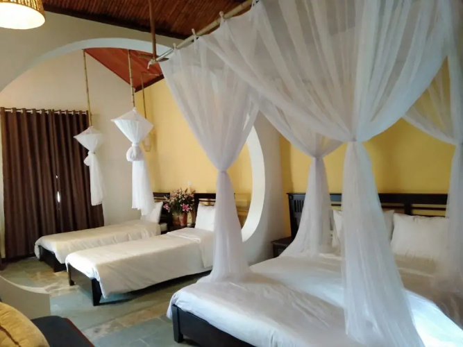 Mai Chau Rustic Home