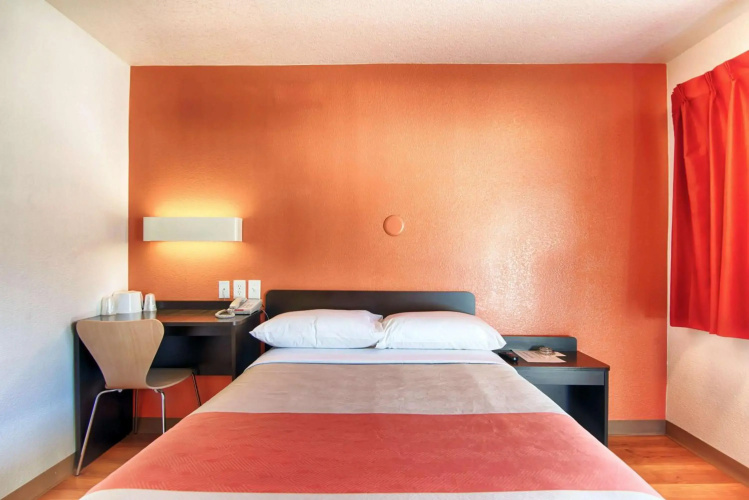 Motel 6 Mammoth Lakes, CA
