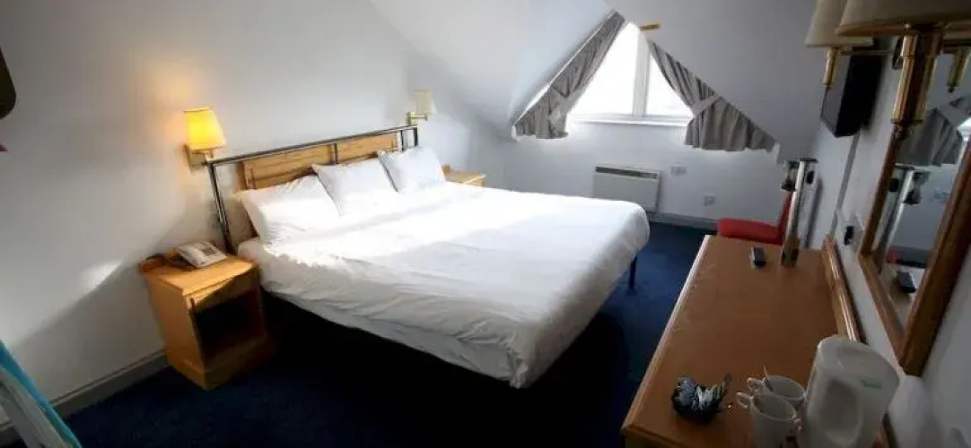 247Hotel.com