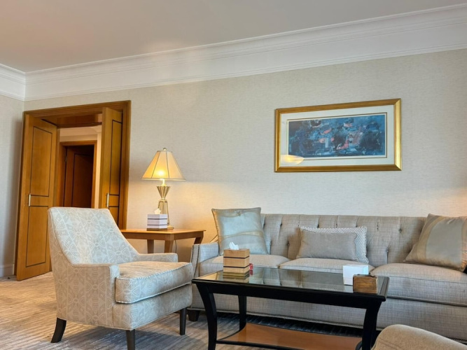 Premium SA at 4 Seasons Hotel