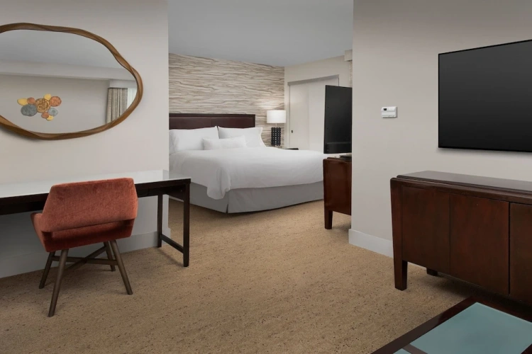 Double Club Suite