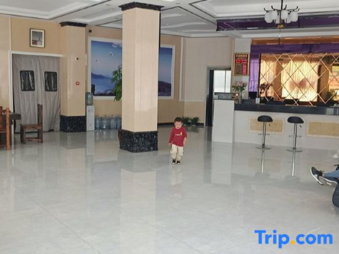 Red-crowned Crane Hotel, Liyang