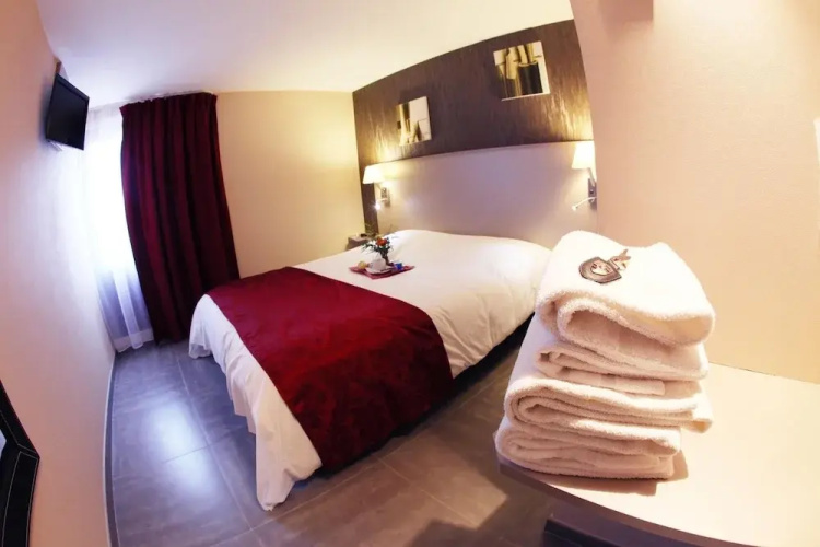 Le Coudon Hotel