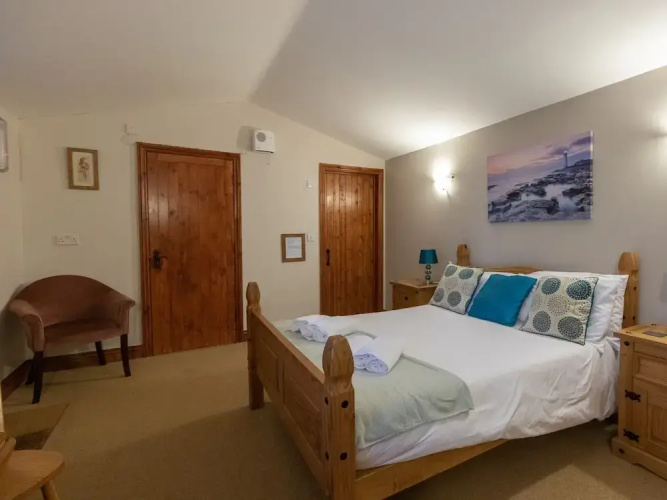 Riverhouse Lodge