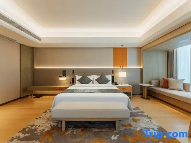 Deluxe Double Suite