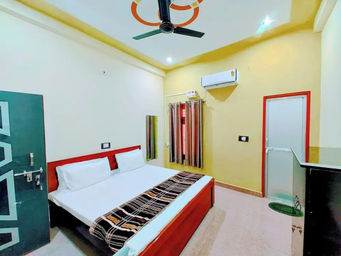 Hotel Raghukul