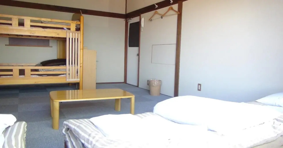 Hakodateyama Guest House - Hostel