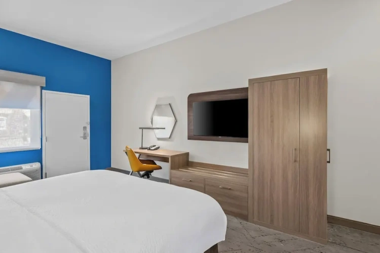 Standard Double room with view