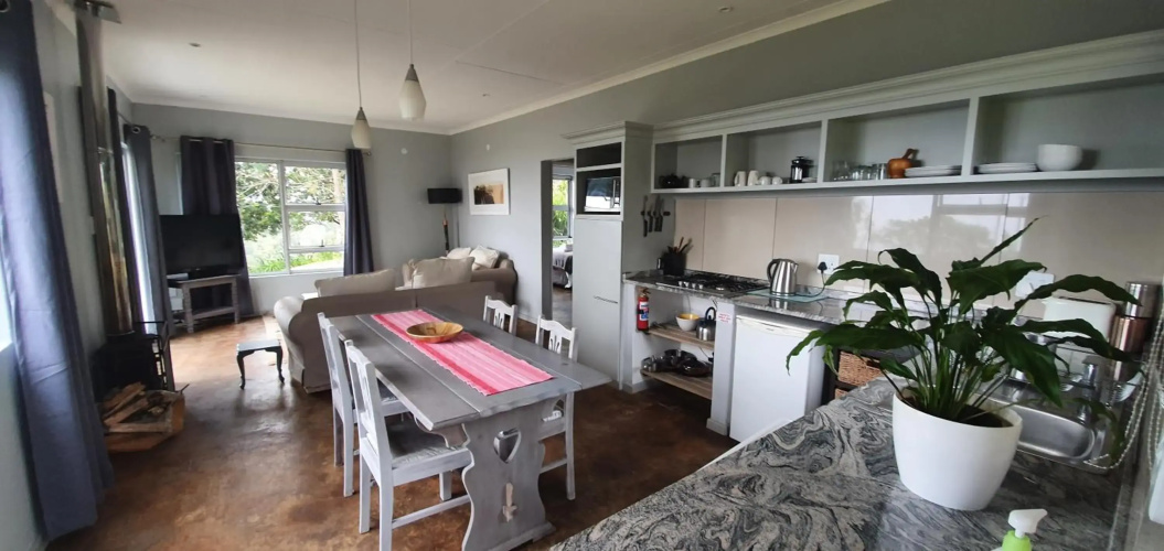 Lind End Guest Farm