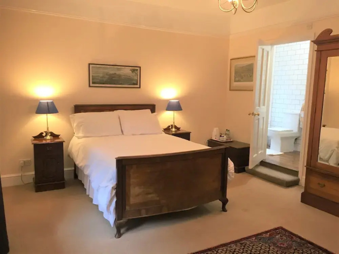 Dartfordleigh B&B
