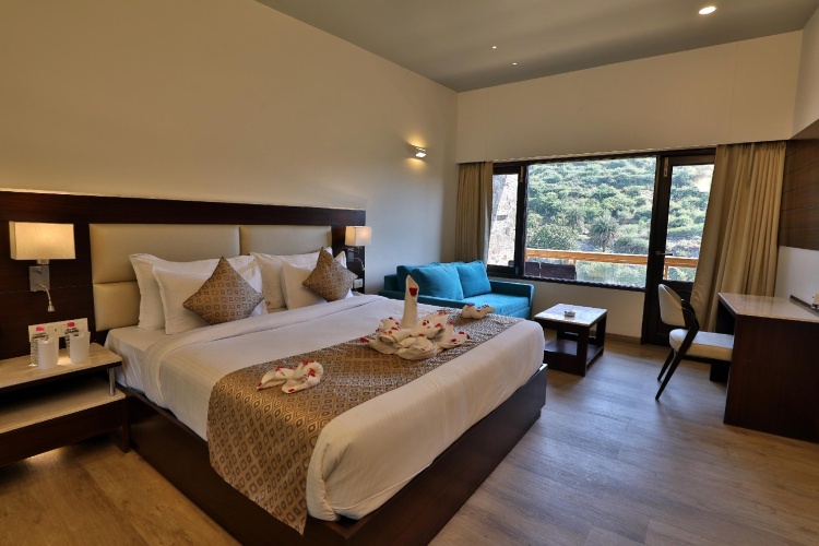 Premium Double room with balcony