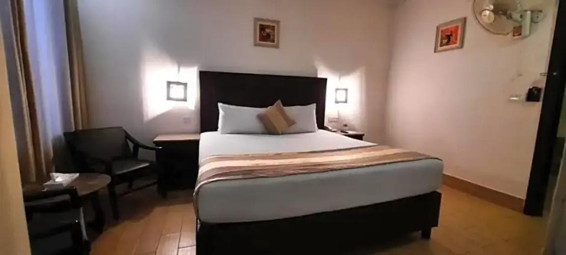 Hotel Royal Lahore