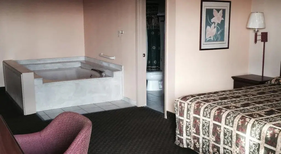 Howards Inn Motel