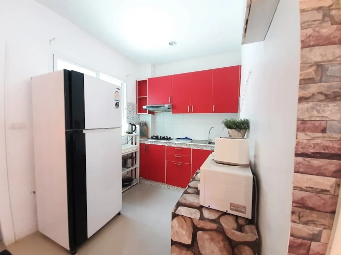 2 Bedrooms Villa
