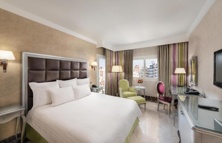 Executive Double room with city view
