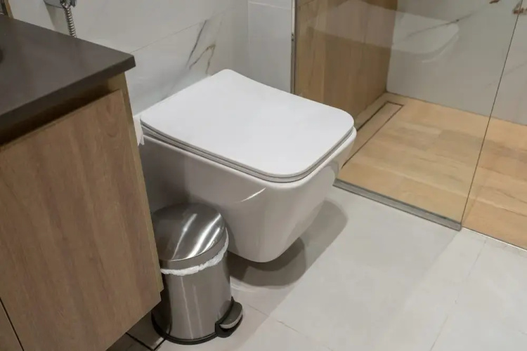 Chic Modern Studio Apartment for 2 in JVC