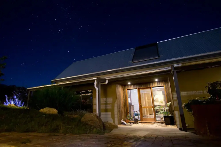 Spring Spur Stay