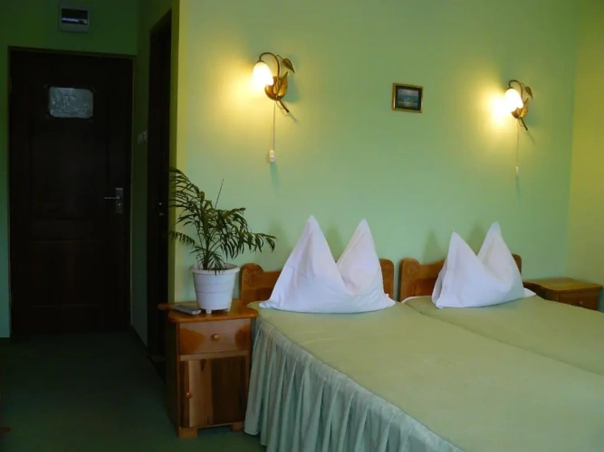 2 Bedrooms Suite with balcony and with river view