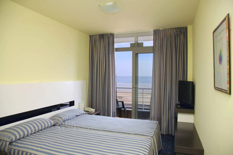 Hotel Playamar Laredo