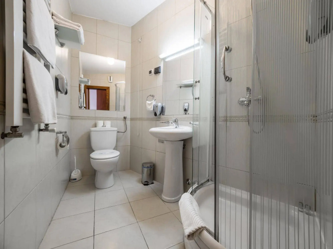 Garni Hotel Le Petit Piaf