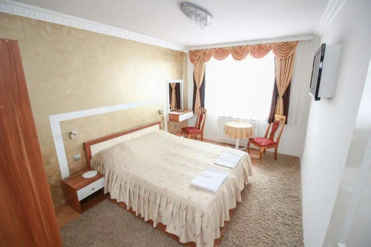 Hotel Herc