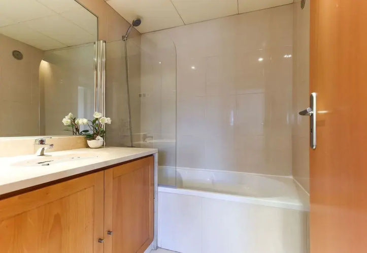 Expo Elegant by Homing