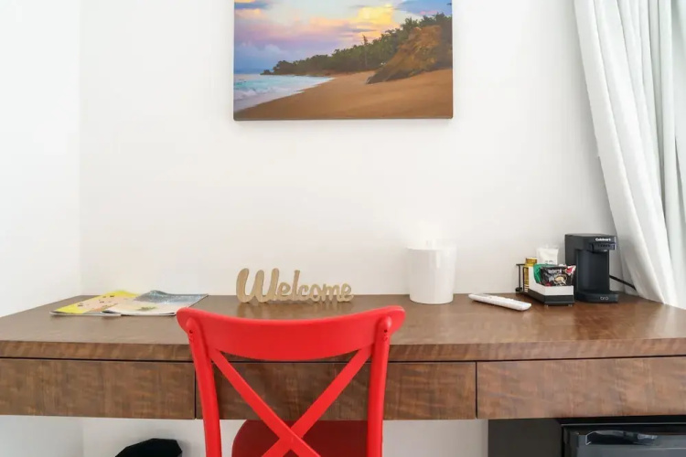 Red Flamboyan Guesthouse