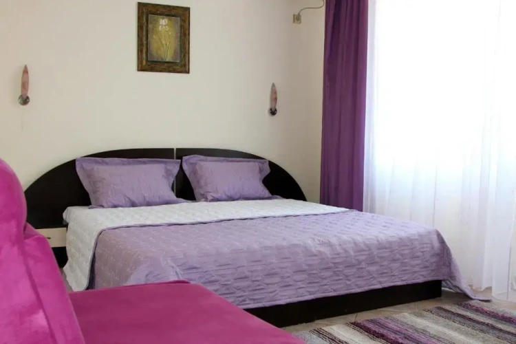 Standard Triple room with balcony