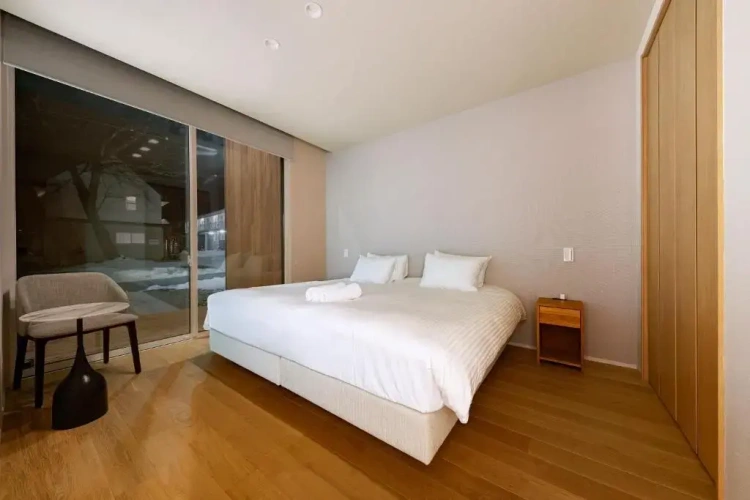 3 Bedrooms Cottage