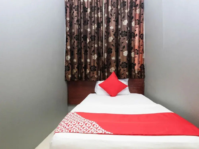 Oyo 1012 Stada Hotel