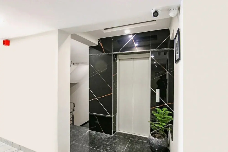Fabhotel Nature View