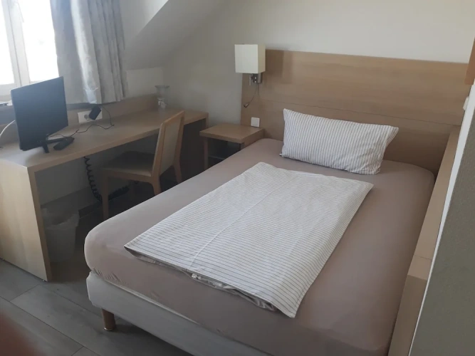 Standard Single room with balcony