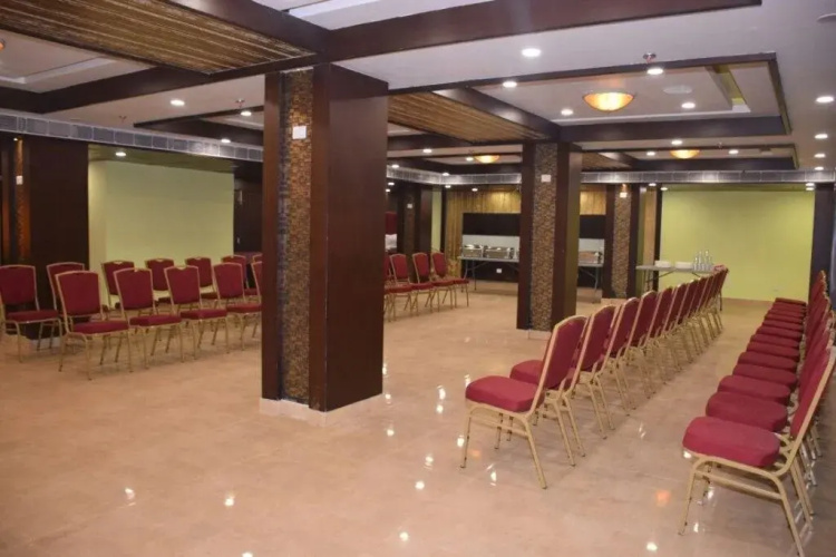 Trimurti Heights Hotel