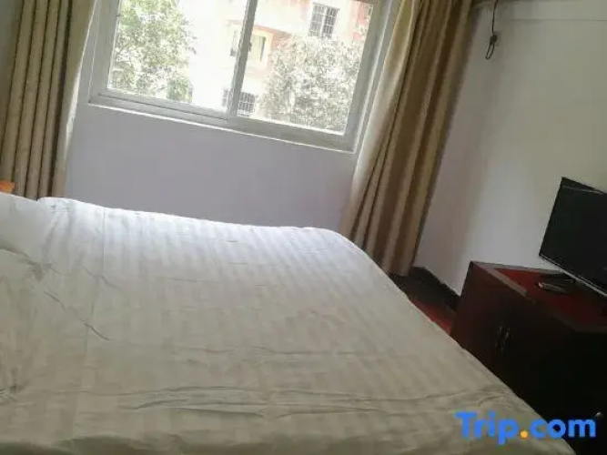 Shanghai Dingjia Hotel
