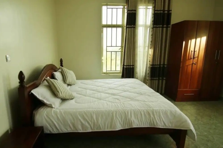 4 Bedrooms Standard Apartment