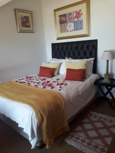Standard Double room with lake view