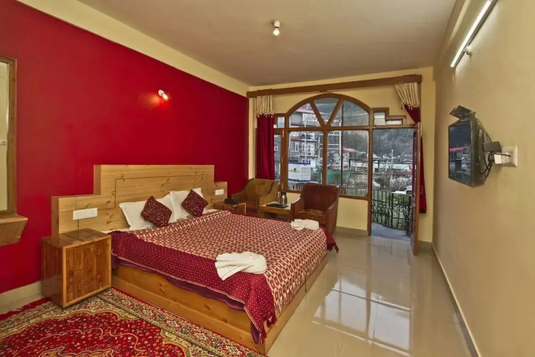 Himanshu Resorts