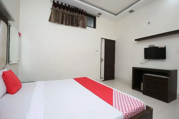 Hotel RC Residency