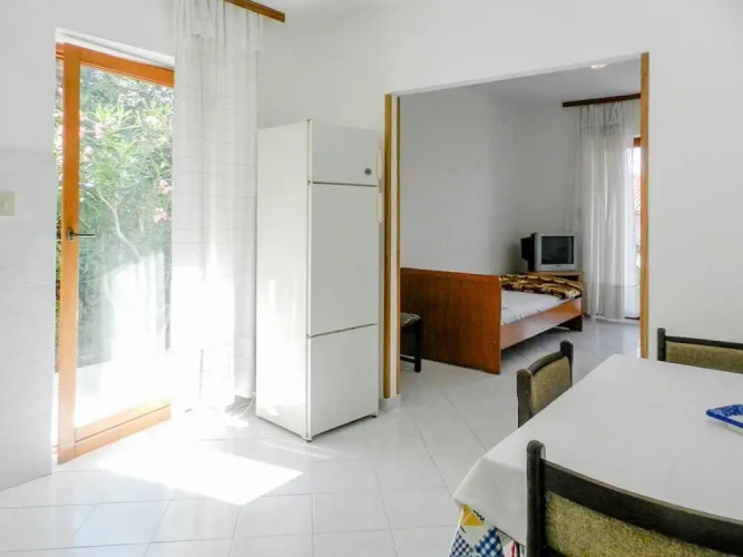 Apartments Josip
