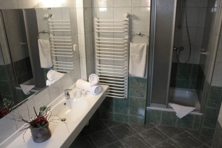 Classic Triple room