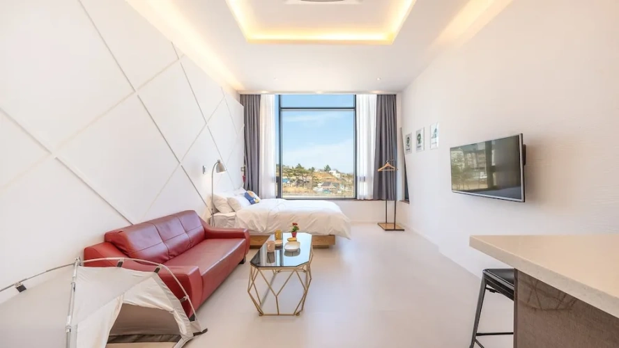 1 Bedroom Standard room with balcony