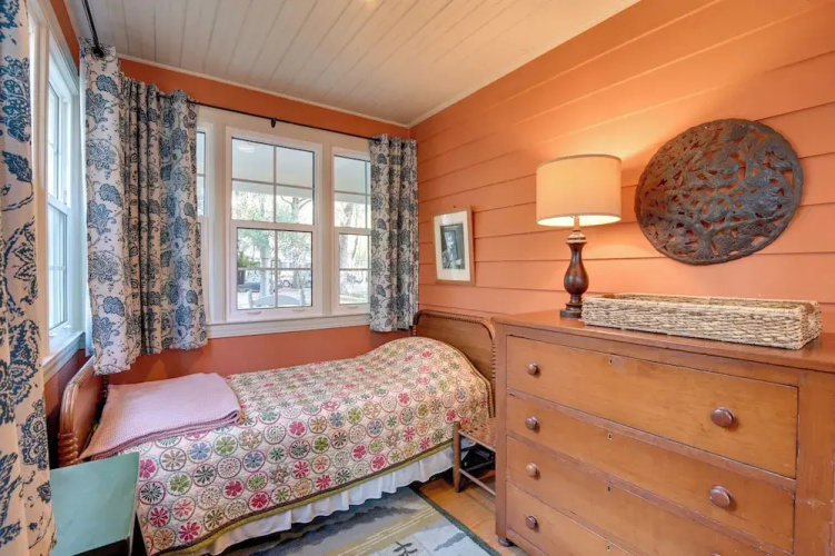 Riverside Cottage: Close to Ocean and Myrtle Beach
